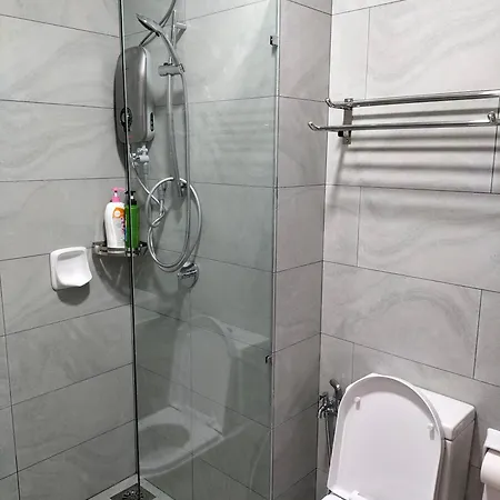 Sky Tree Serviced Apartment At Bukit Indah With Netflix Johor Bahru Exterior photo